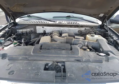 2013 Ford Expedition Limited из США, поврежденный, VIN 1FMJU2A59DEF07983